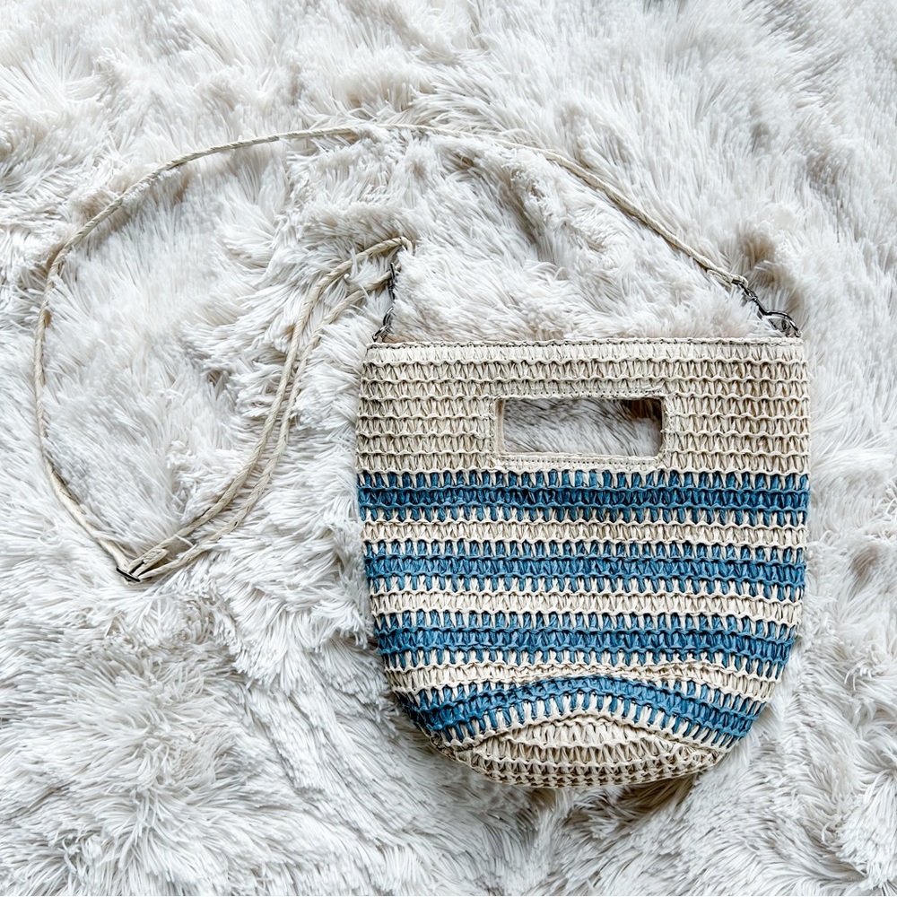 Straw Crossbody